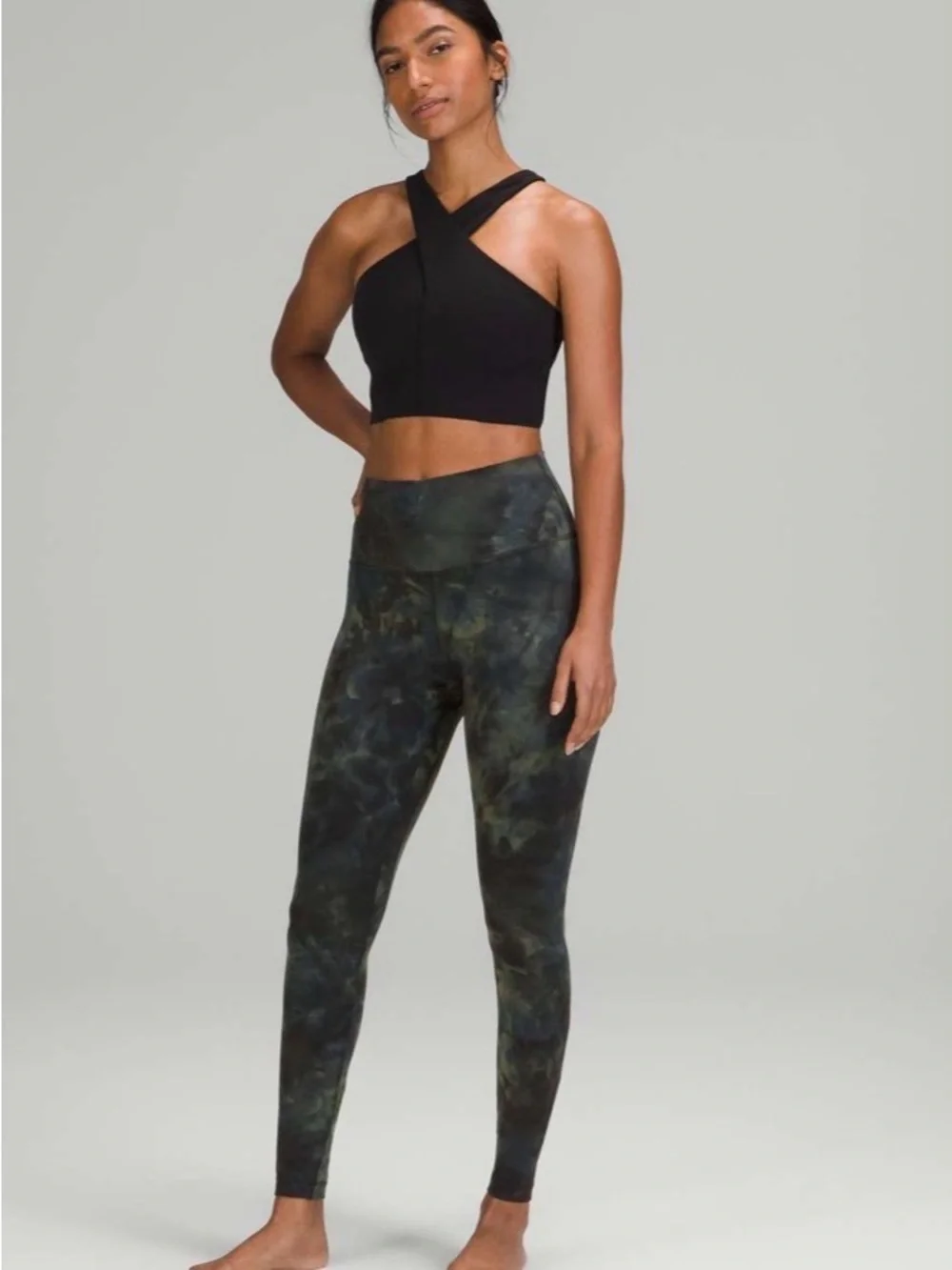 Lululemon Align High-Rise Size 10 Diamond Dye
Graphite Bronze Grey, Green 25” - Picture 2 of 9